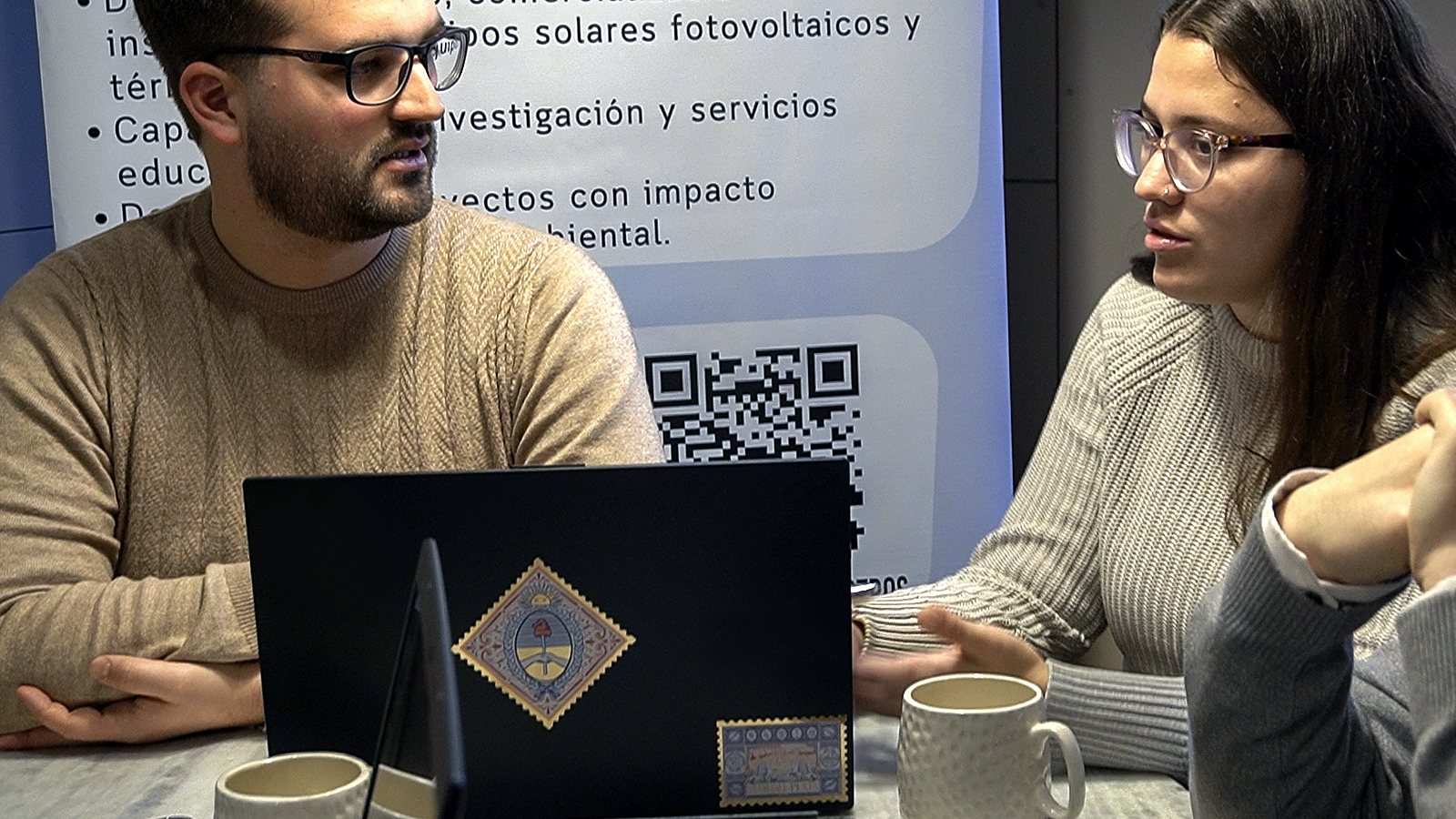 Integrantes de Misión Soberanía en una reunión de trabajo