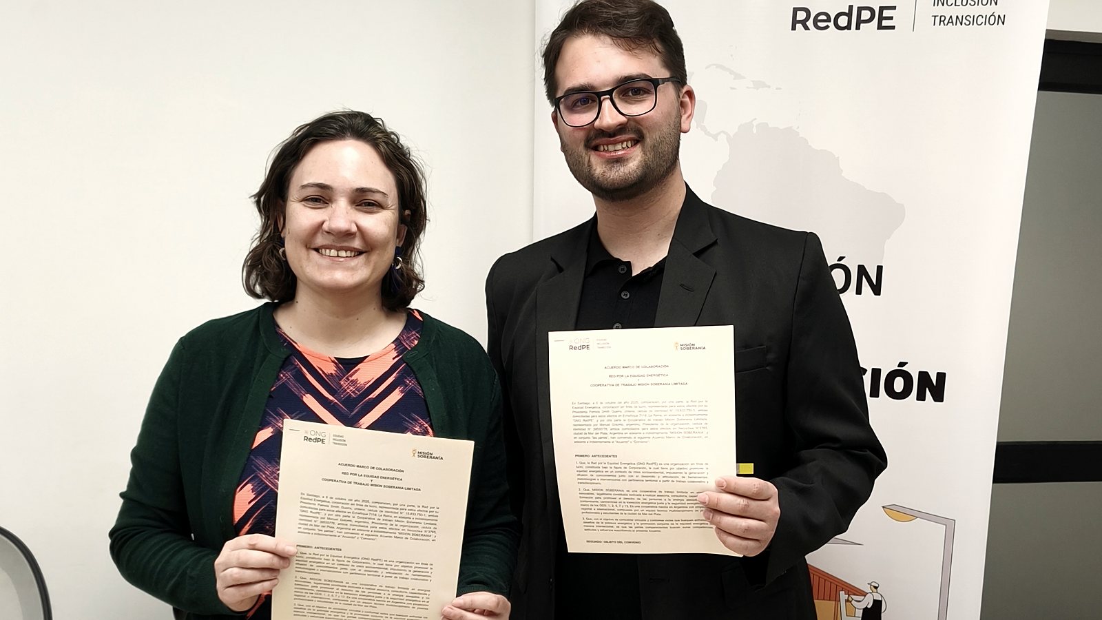 Firma del acuerdo de colaboración con la ONG RedPE